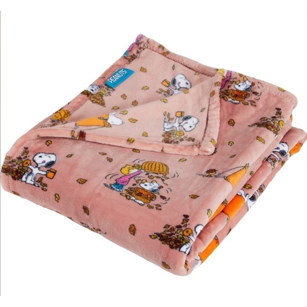 Peanuts Snoopy Fall-Leujah Camping Trip Throw Blanket - 60x70" Snoopy